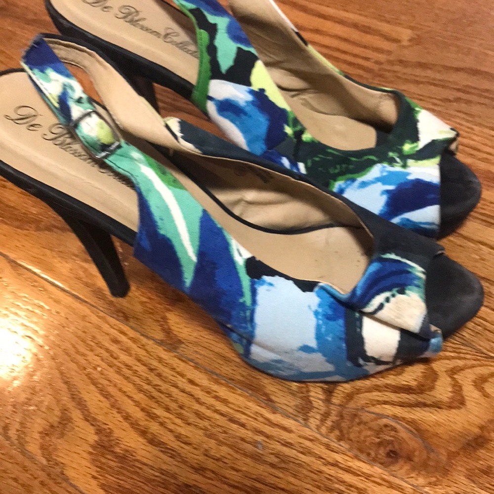 Very nice and comfortable high heels shoes